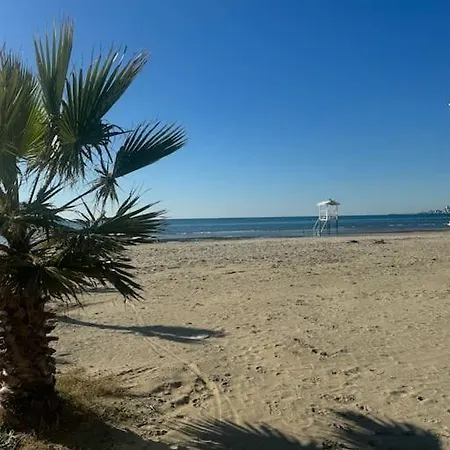 Daily Seaview Terrace A17 아파트
